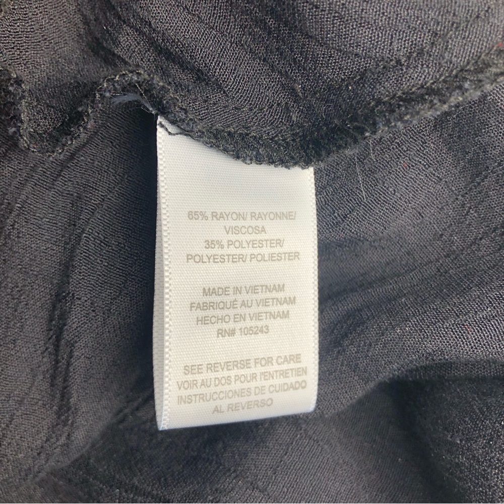 Black Long Sleeve Pleaded Loose Fit Top - Picture 11 of 12